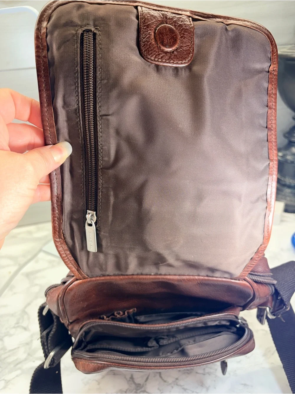 Ellington Brown Leather Messenger Bag